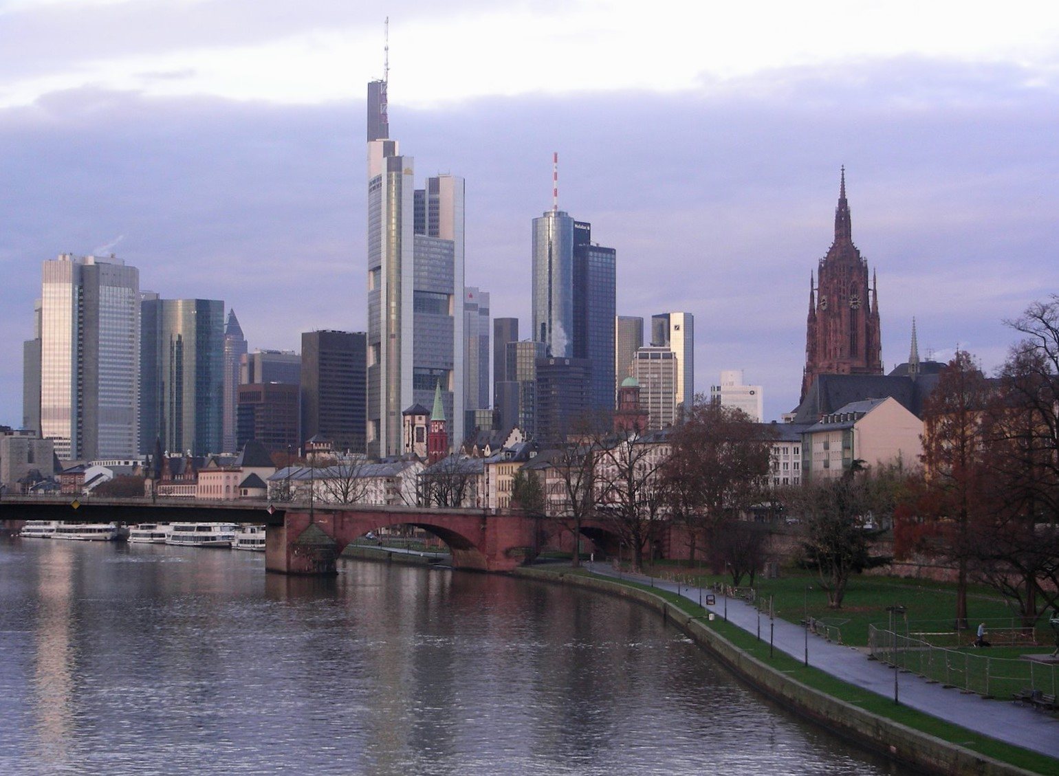 Lo skyline finanziario di Francoforte sul Meno